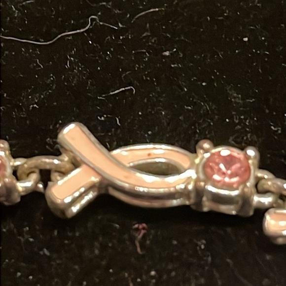 Vtg 8” Avon gold tone Breast Cancer Awareness bracelet w/10 bezel set crystals - Picture 10 of 13